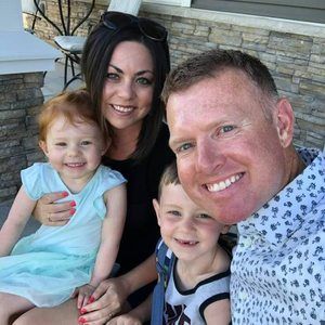 Meet your Posher, Courtney